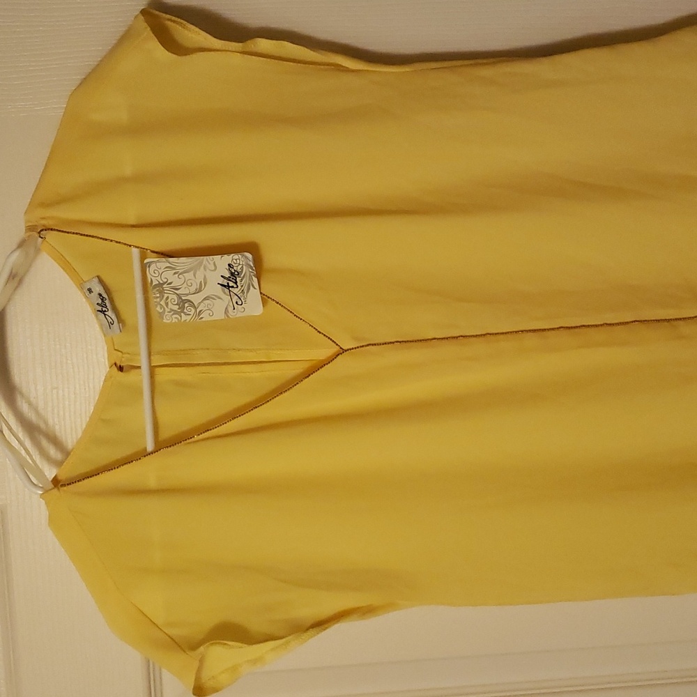 Elegant Yellow Blouse